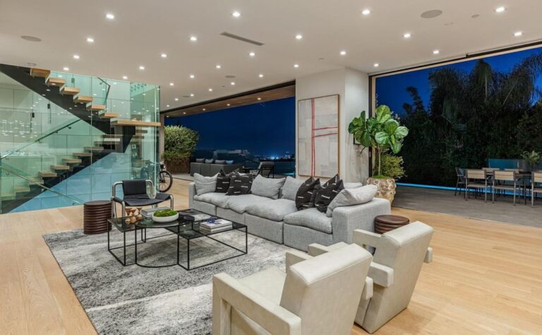 $10.95M Los Angeles Home is the Epitome of CA indoor outdoor Living