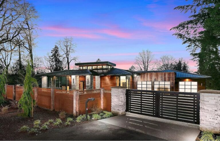 Warm Elegance Modern House in Oregon with a West Coast Vibe Lists for $3,650,000