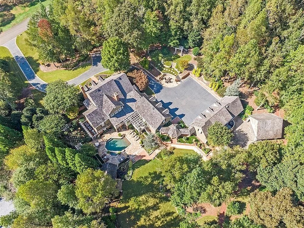 Casual Elegance Meets Custom Sophistication in this $3,600,000 Spectacular and Private Paradise in Georgia