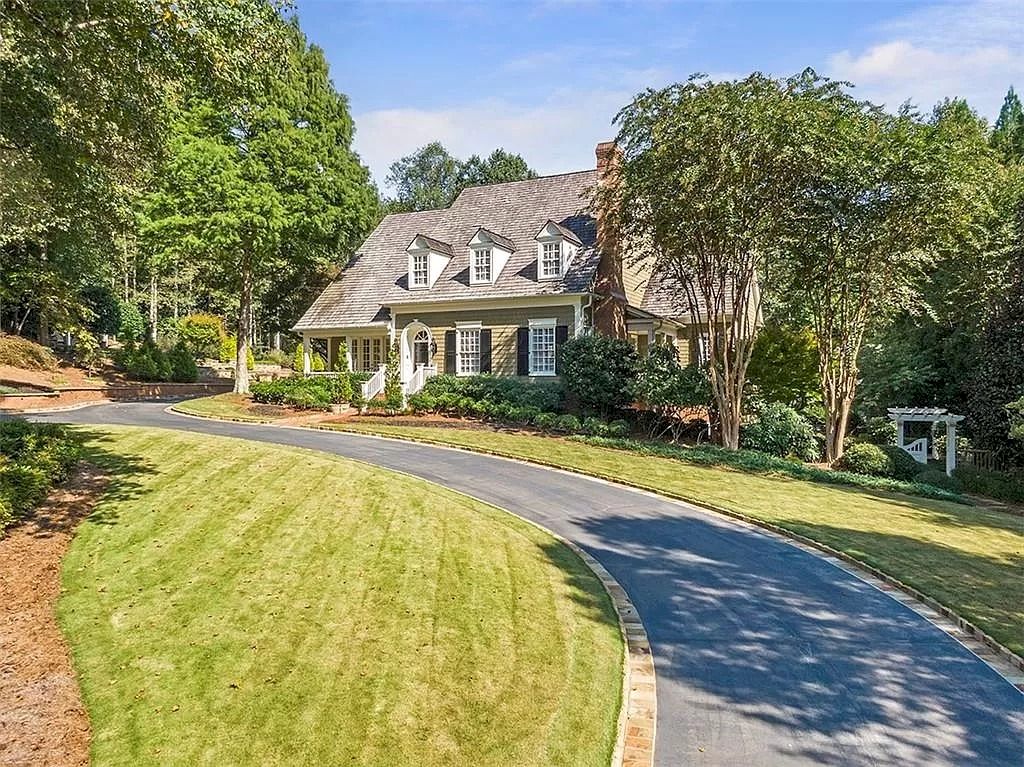 Casual Elegance Meets Custom Sophistication in this $3,600,000 Spectacular and Private Paradise in Georgia