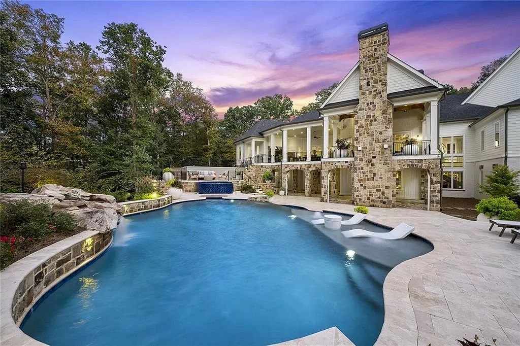Georgia Private Wooded Estate Completed with Smart Home Technology and Distinctive Features Priced at $4,100,000