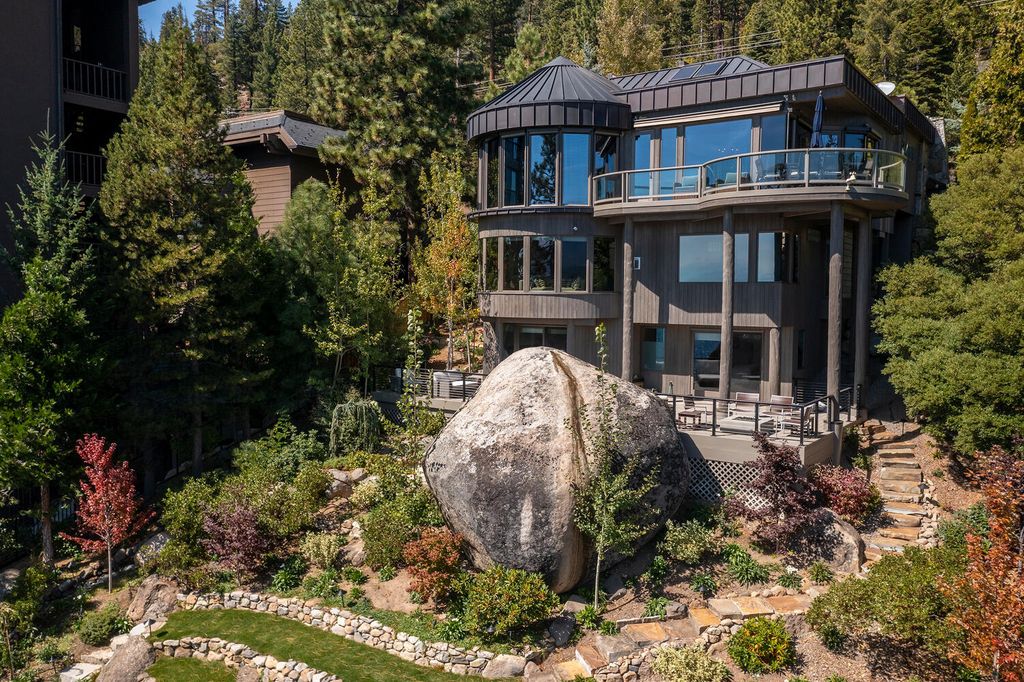 Impeccable lake views home in Nevada built by esteemed builder John Crinion sells for $13,500,000