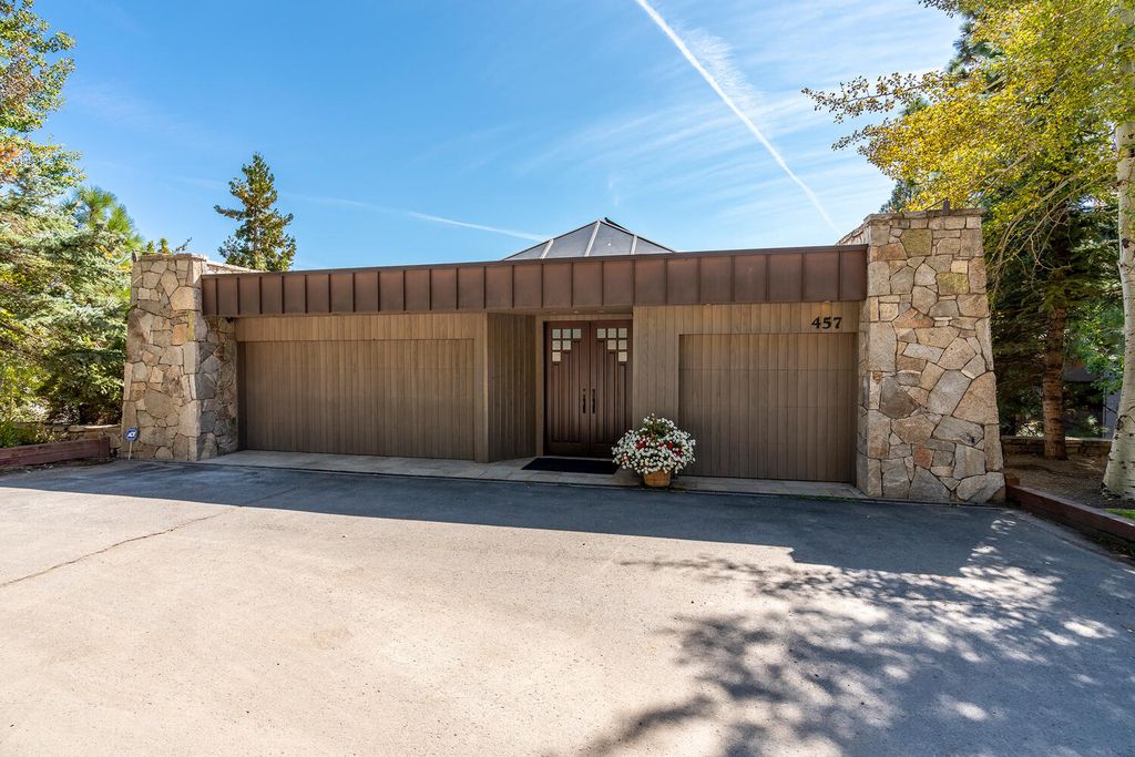 Impeccable lake views home in Nevada built by esteemed builder John Crinion sells for $13,500,000