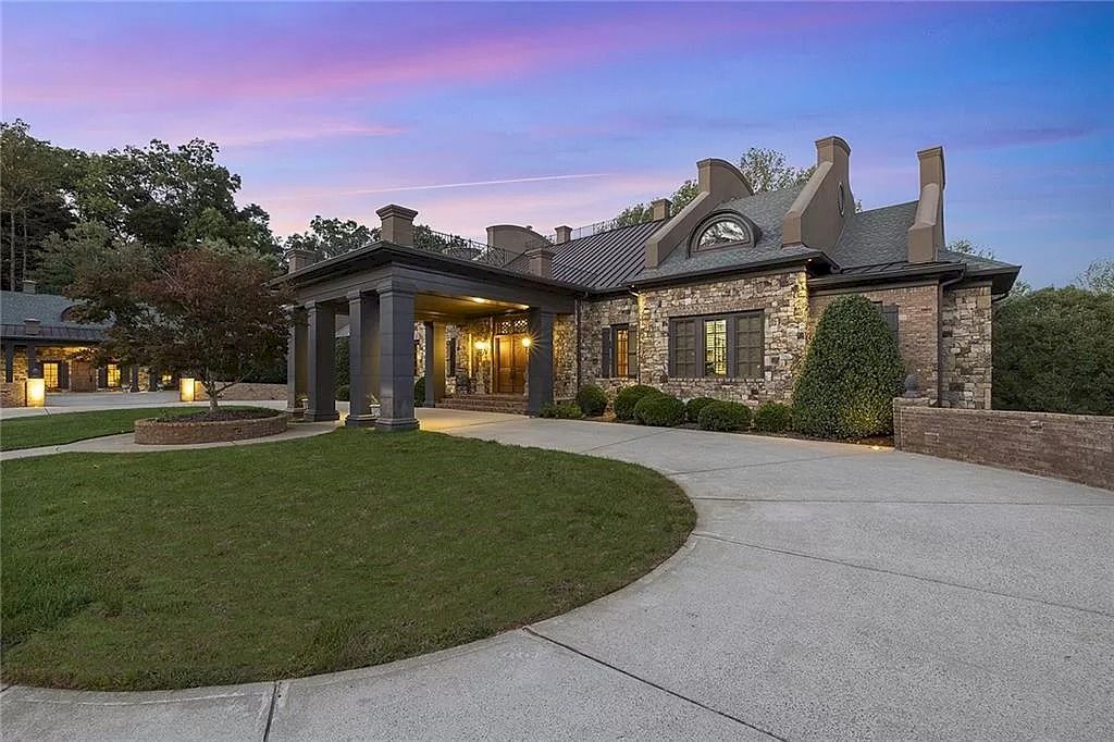 Incredible Estate Surrounded by Privacy and Tranquility in Georgia Listed for $3,250,000