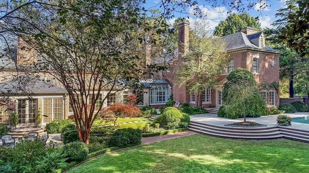 Gracious English Manor in Georgia of Extraordinary Quality and Endless Amenities Hits Market for $5,875,000