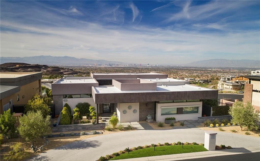 Stylish Modern Nevada home with indoor-outdoor open concept design sells for $4,500,000