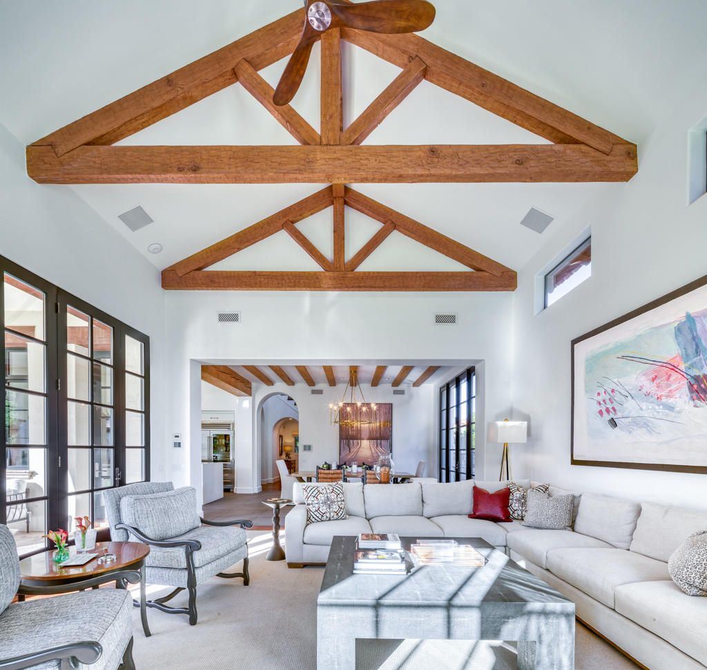 Timeless Arizona estates with interior renovated by  Donna Vallone hits Market for $6,498,000