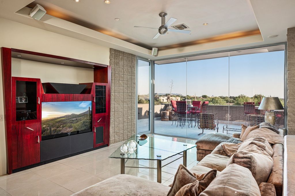 Elegant contemporary home in Arizona with expansive Valley views as background sells for $5,000,000