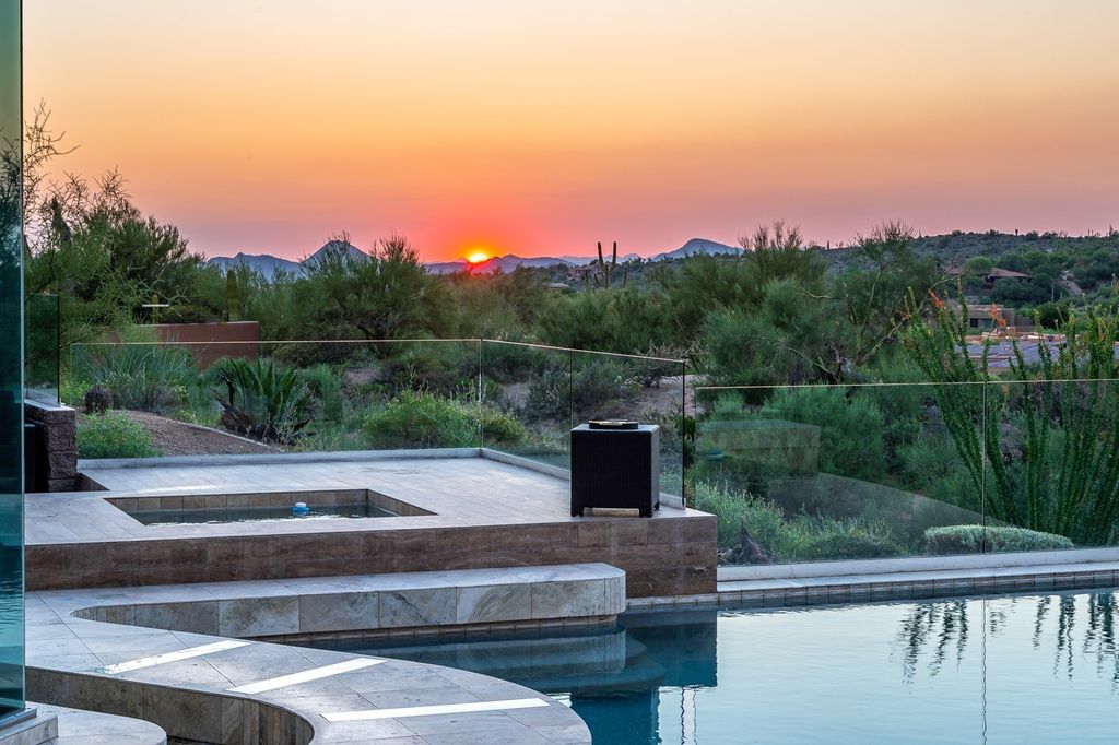 Elegant contemporary home in Arizona with expansive Valley views as background sells for $5,000,000