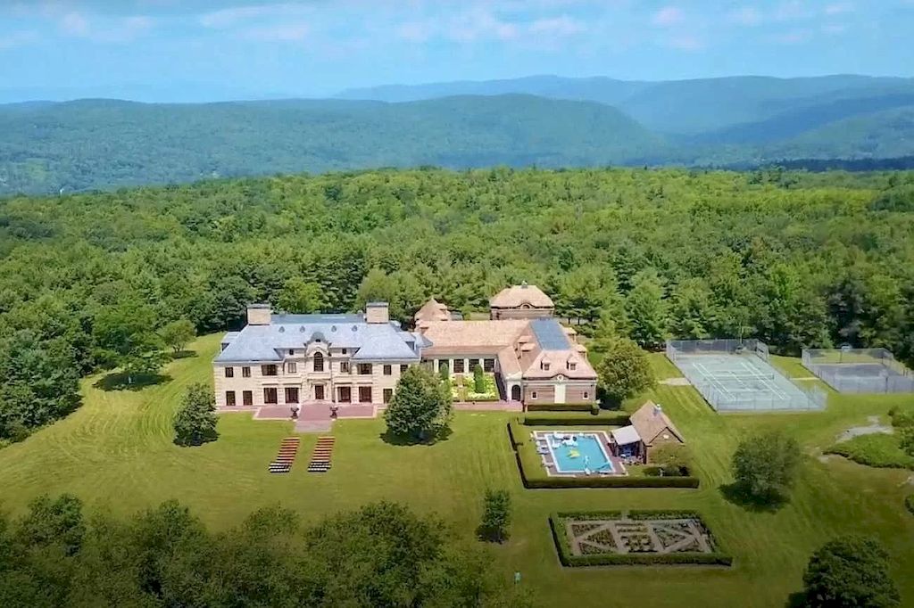 Beautiful-Georgian-Federal-Style-Home-in-Connecticut-Listed-for-16450000-14