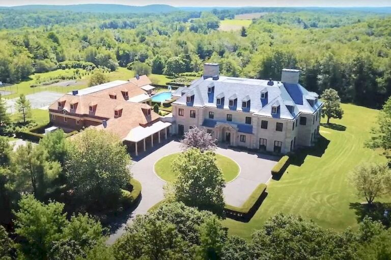 Beautiful Georgian Federal-Style Home in Connecticut Listed for $16,450,000