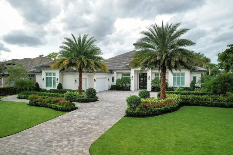 4,650,000 Beautifully Appointed Custom Home in Palm Beach Gardens