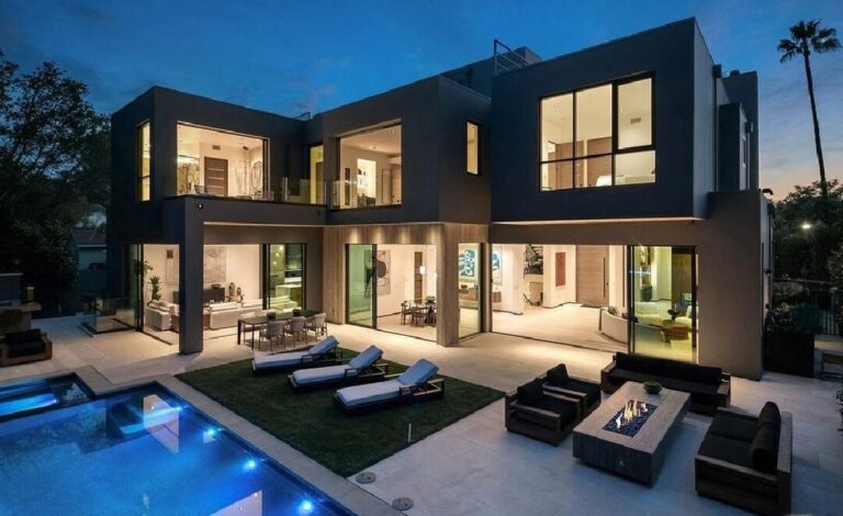 Brand New Los Angeles Home with A Warm Organic Aesthetic hits Market for $8,999,900