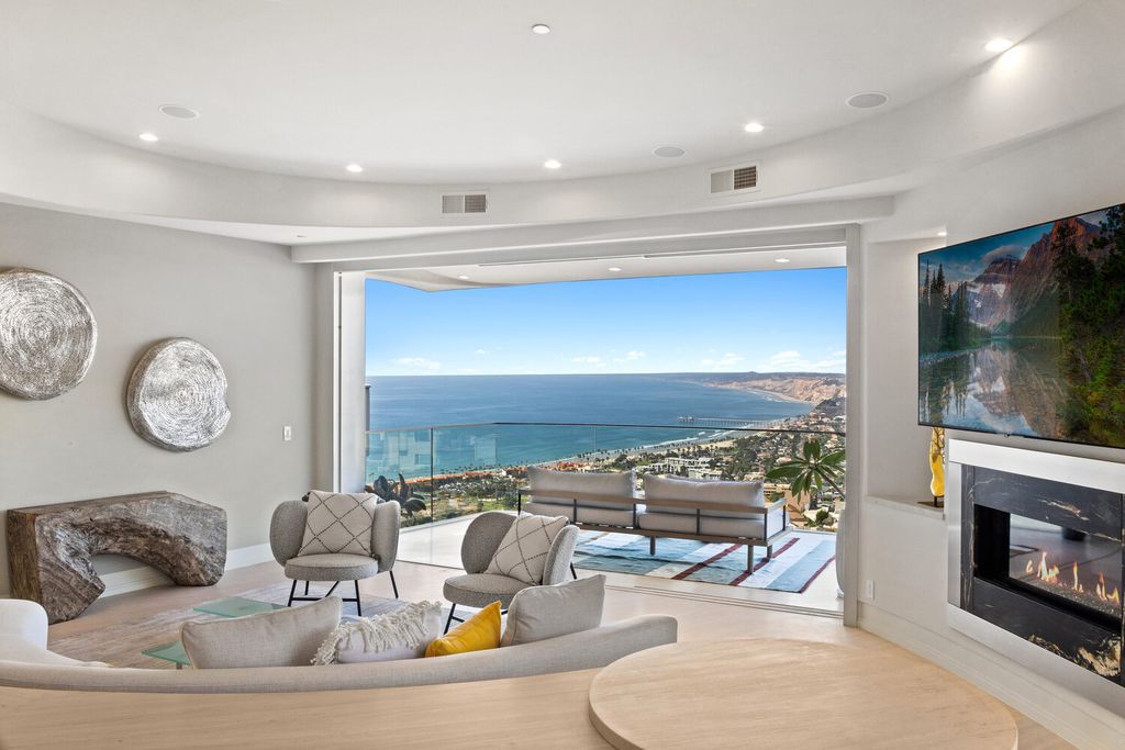 The Home in La Jolla is a brand new construction has dazzling design features, with panoramic North Shore ocean and coastal views now available for sale. This home located at 7447 Hillside Dr, La Jolla, California