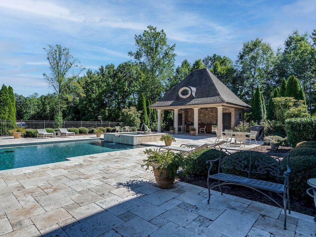 The Elegant Equestrian Estate is a luxurious home now available for sale. This home located at 3503 Antioch Church Rd, Matthews, North Carolina; offering 04 bedrooms and 07 bathrooms with 7,306 square feet of living spaces.