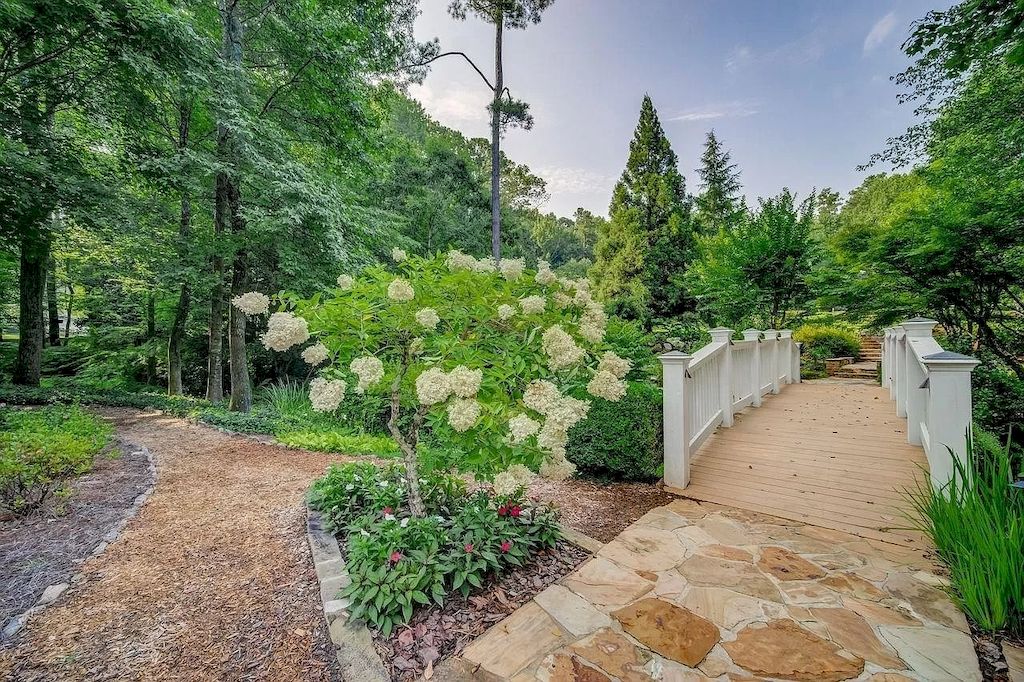 Exquisite-Custom-Built-English-Estate-in-Georgia-Hits-Market-for-5750000-8