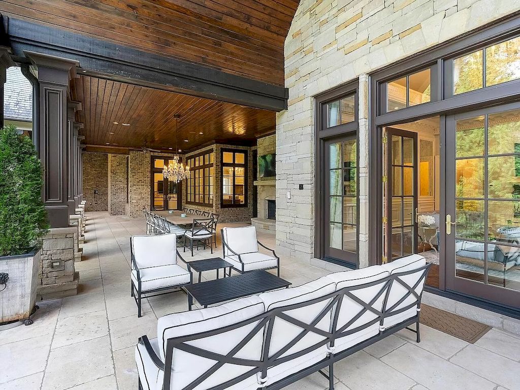 Exquisite-and-Fully-Automated-Smart-Home-in-Georgia-Listed-for-9499000-2