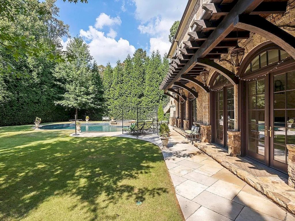 Exquisite-and-Fully-Automated-Smart-Home-in-Georgia-Listed-for-9499000-47