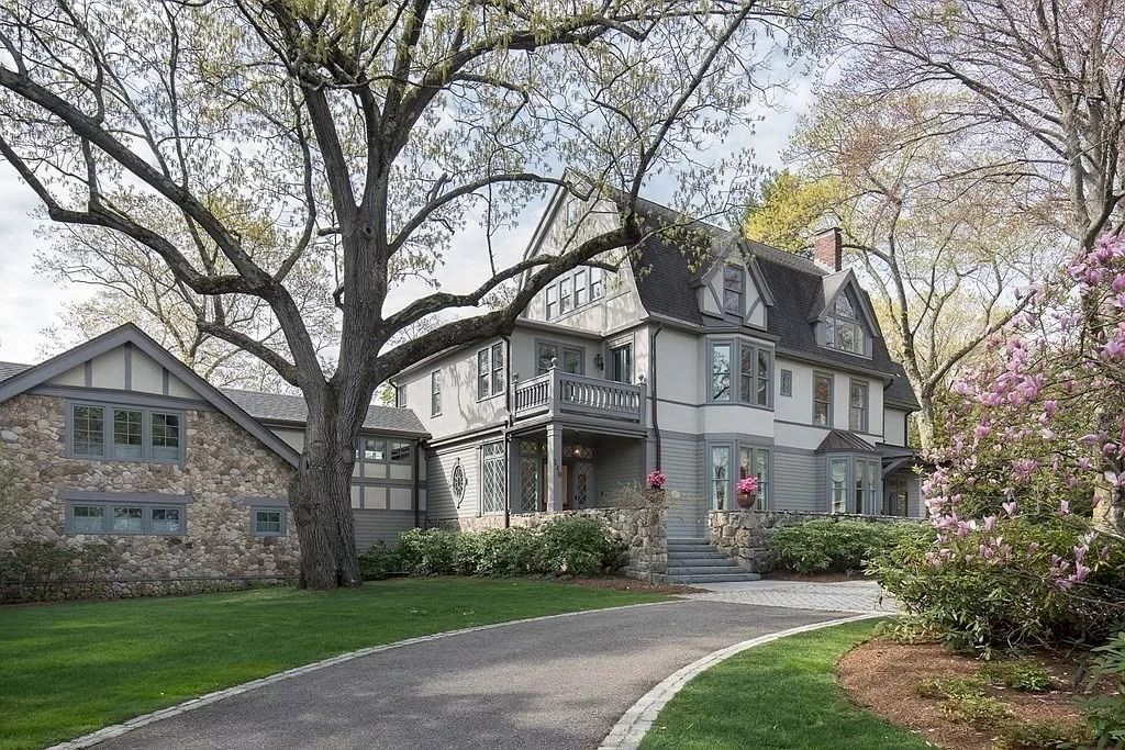 The Home in Massachusetts is a luxurious home now available for sale. This home located at 148 Highland Ave, Newton, Massachusetts; offering 05 bedrooms and 08 bathrooms with 9,999 square feet of living spaces.