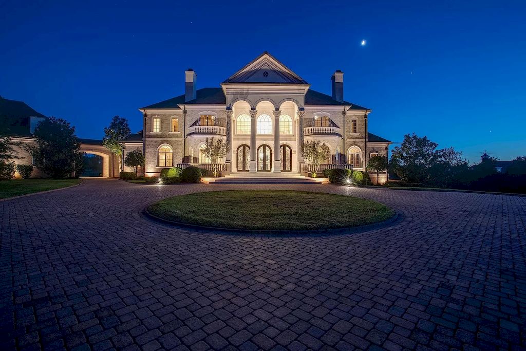 The Tennessee Home is a luxurious home with 30 ft ceilings, dual hand crafted iron staircases & over 100 chandeliers now available for sale. This home located at 2423 Hidden River Ln, Franklin, Tennessee; offering 06 bedrooms and 13 bathrooms with 22,743 square feet of living spaces.