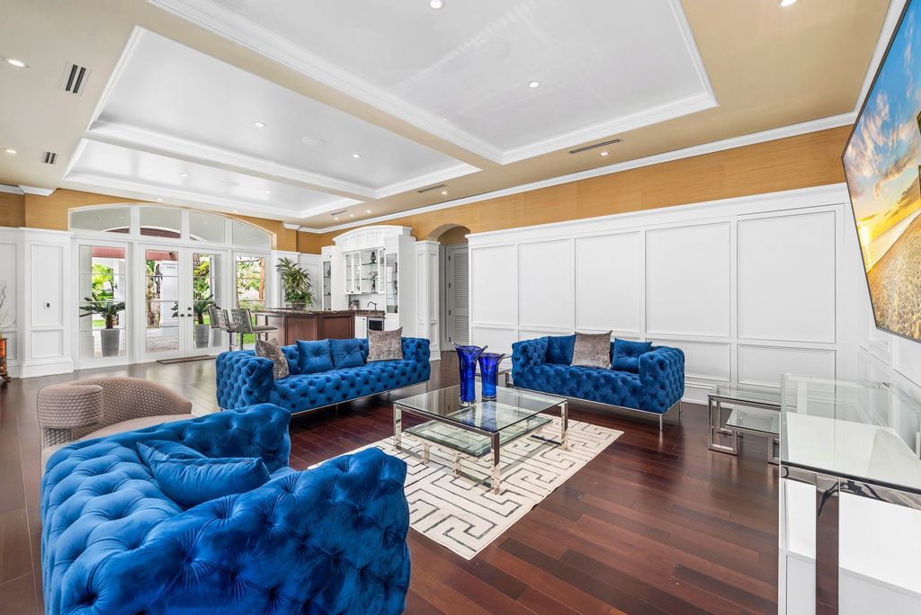 Palatial-Neoclassical-Villa-in-Miami-on-A-Park-like-Lot-on-Market-for-13999000-31