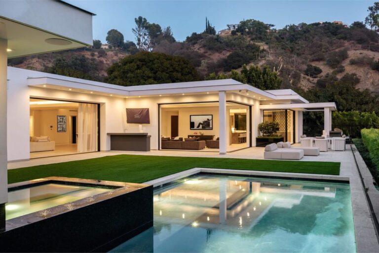 Sophisticated Contemporary Home in the most Prestigious Enclave of Beverly Hills on Market for $12,995,000