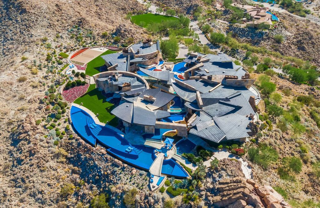 The Mansion in Palm Desert is one of the most spectacular estates ever built in California with unparalleled in size, scale and design now available for sale. This home located at 706 Summit Cv, Palm Desert, California