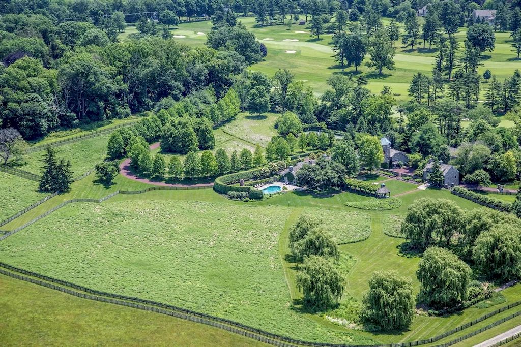 This-13950000-Extraordinary-Estate-Offers-Privacy-and-Timeless-Sophistication-in-Pennsylvania-3