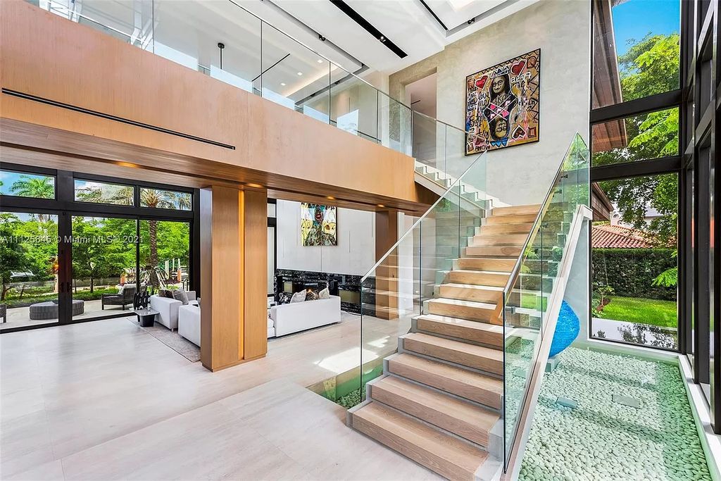 This-26000000-Miami-Dream-Home-on-a-Corner-Lot-showcases-the-Pinnacle-of-Entertainment-Living-17