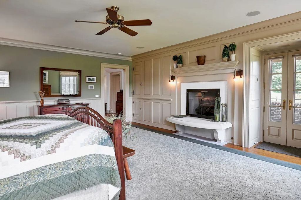 The Home in Pennsylvania is a luxurious home now available for sale. This home located at 2084 Pickering Rd, Phoenixville, Pennsylvania; offering 06 bedrooms and 08 bathrooms with 11,200 square feet of living spaces. 