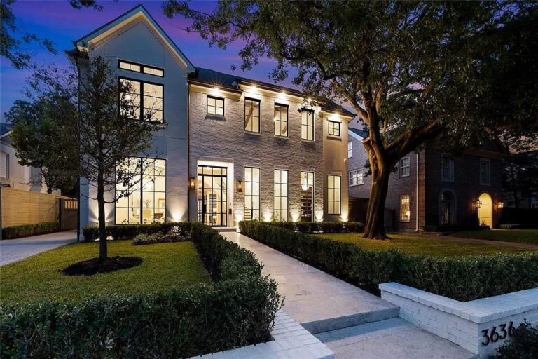 This $5,995,000 Brand New Houston Home is Absolutely Stunning and Inviting