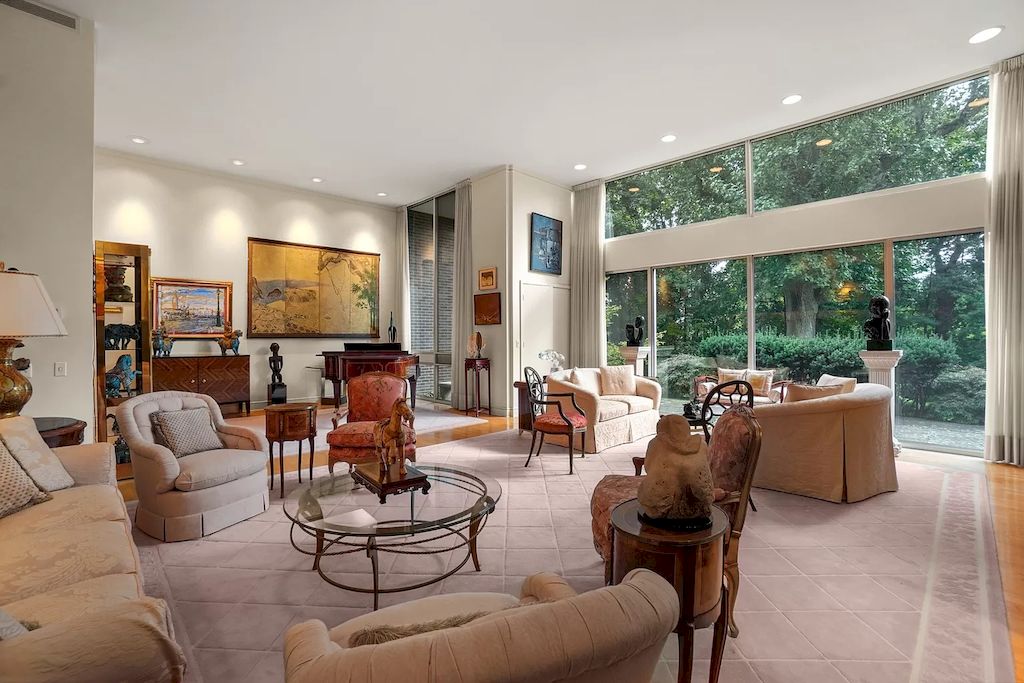 The Timeless and Understatedly Elegant Residence is a luxurious home now available for sale. This home located at 64 Highland St, Cambridge, Massachusetts; offering 05 bedrooms and 06 bathrooms with 6,898 square feet of living spaces.