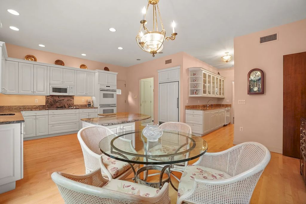 The Timeless and Understatedly Elegant Residence is a luxurious home now available for sale. This home located at 64 Highland St, Cambridge, Massachusetts; offering 05 bedrooms and 06 bathrooms with 6,898 square feet of living spaces.