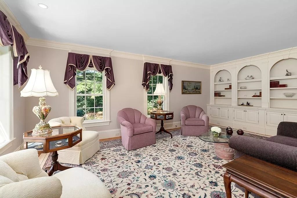 The Home in Massachusetts is a luxurious home now available for sale. This home located at 21 Radcliffe Rd, Weston, Massachusetts; offering 05 bedrooms and 08 bathrooms with 8,475 square feet of living spaces.