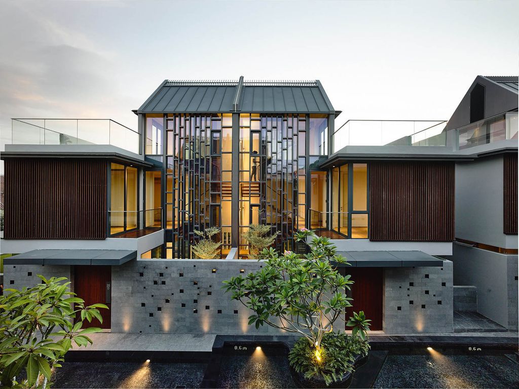 Toh-Crescent-a-Stunning-10-Unit-Cluster-of-Houses-by-HYLA-Architects-14