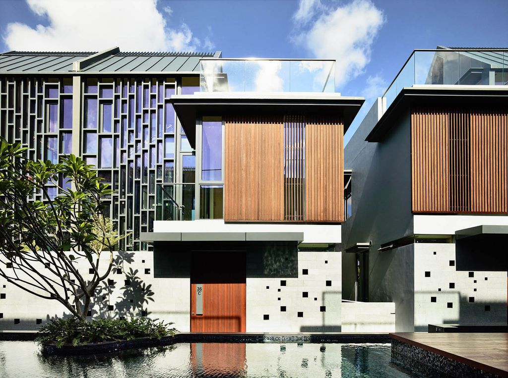 Toh-Crescent-a-Stunning-10-Unit-Cluster-of-Houses-by-HYLA-Architects-6
