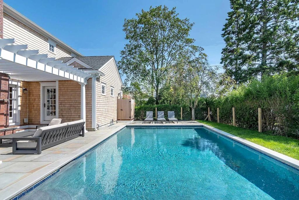 The Home in Massachusetts is a luxurious home now available for sale. This home located at 31 Edgartown West Tisbury Rd, Edgartown, Massachusetts; offering 05 bedrooms and 07 bathrooms with 3,958 square feet of living spaces.