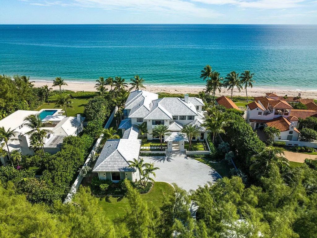 26995000-Superb-Coastal-Home-in-Gulf-Stream-with-Unsurpassed-Attention-to-Detail-and-Lush-Green-Landscaping-36