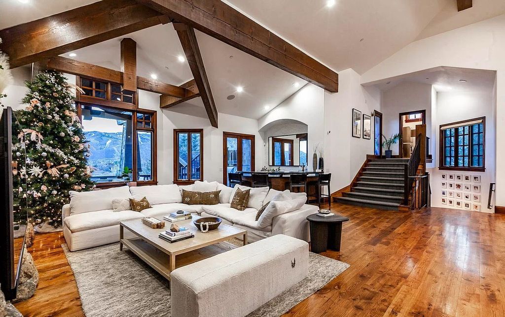 Singular and Serene Utah Masterpiece sells for $8,400,000 with world class ski run views