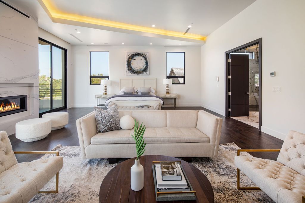 A newly completed Home in Las Vegas asking for $6,650,000 exemplifies modern elegance