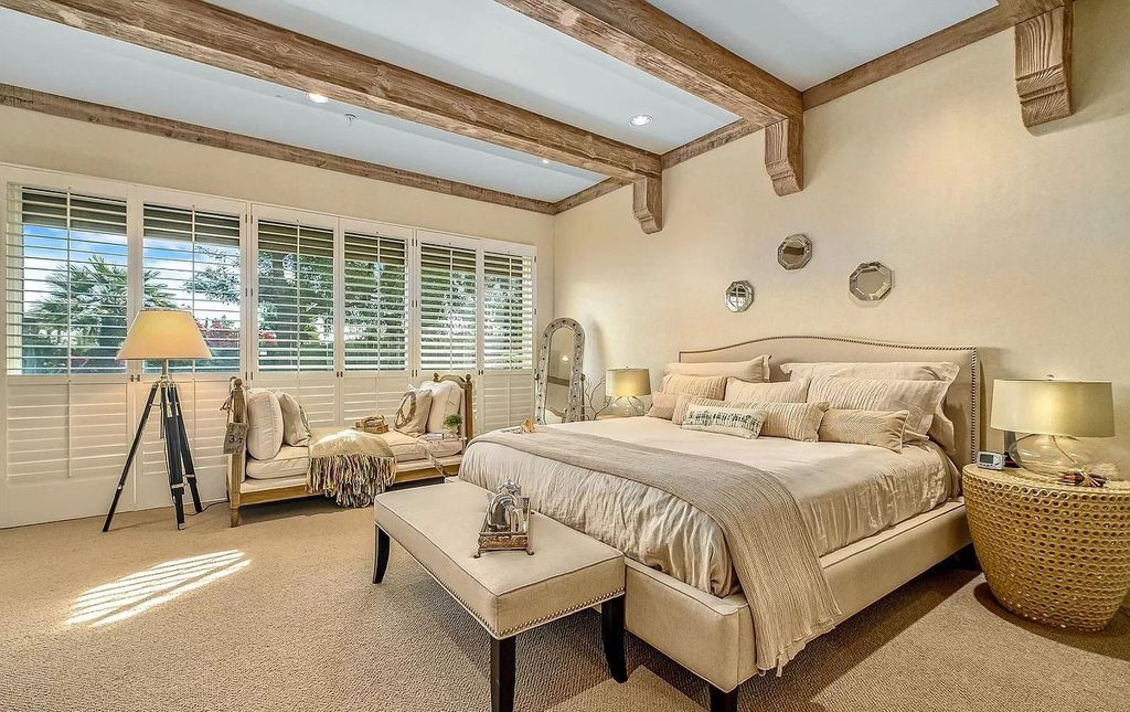 Classic Elegant Single Level Home in Scottsdale, Arizona sells for $4,900,000