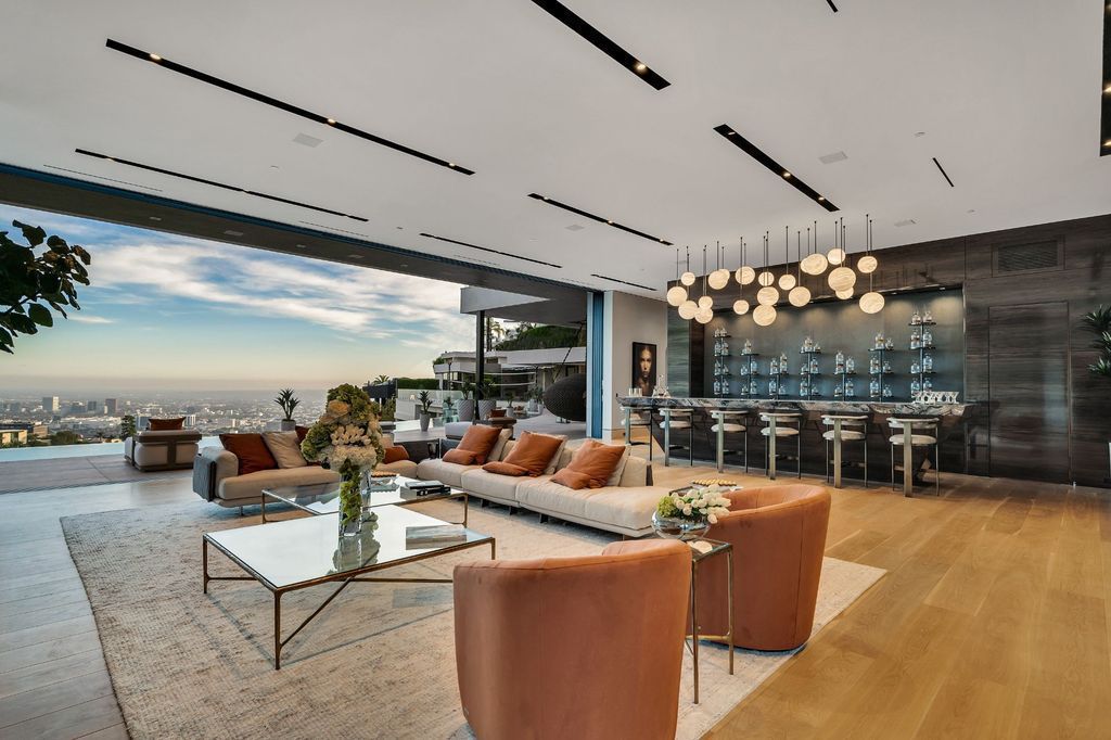The Mansion in Los Angeles is a newly constructed masterpiece perched on the hills of the Bird Streets with breathtaking views now available for sale. This home located at Los Angeles, California