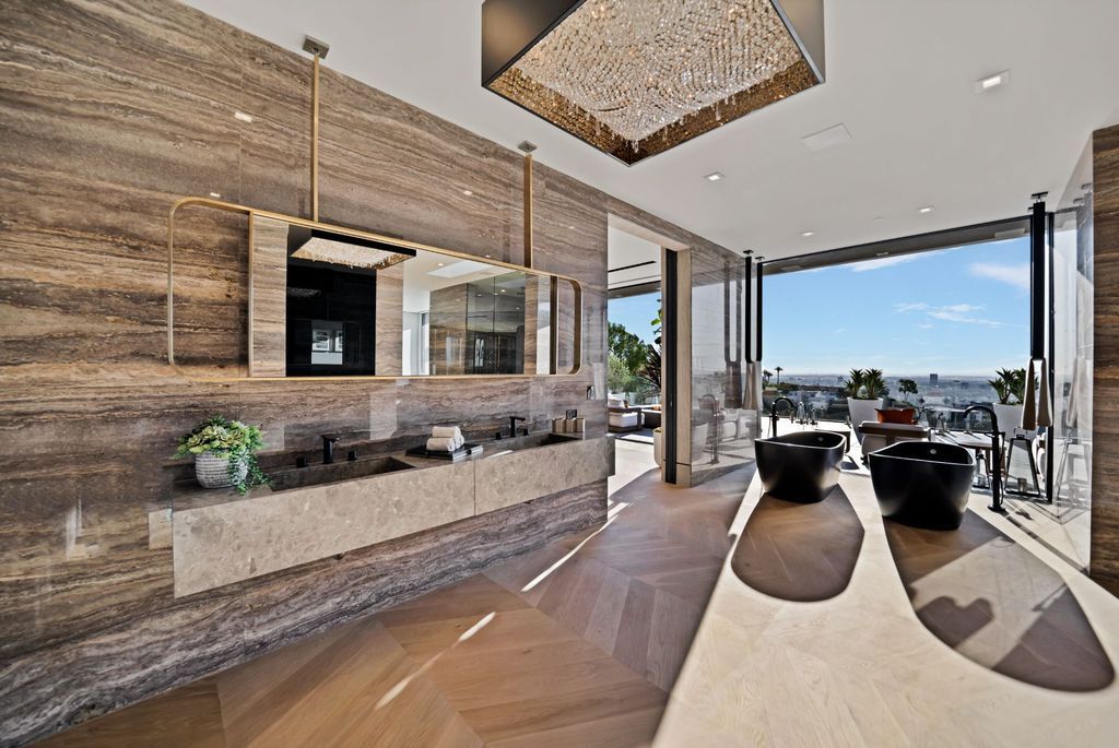 The Mansion in Los Angeles is a newly constructed masterpiece perched on the hills of the Bird Streets with breathtaking views now available for sale. This home located at Los Angeles, California