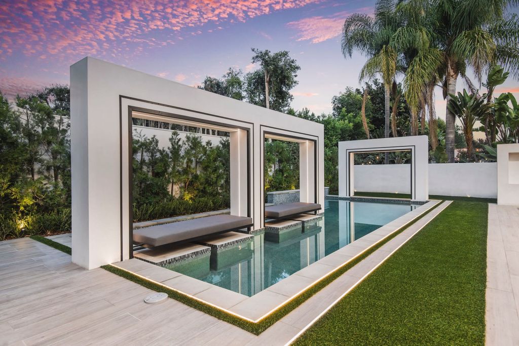 Brand-New-Modern-Home-on-one-of-the-most-Prestigious-Streets-in-Beverly-Hills-hits-Market-for-26900000-27
