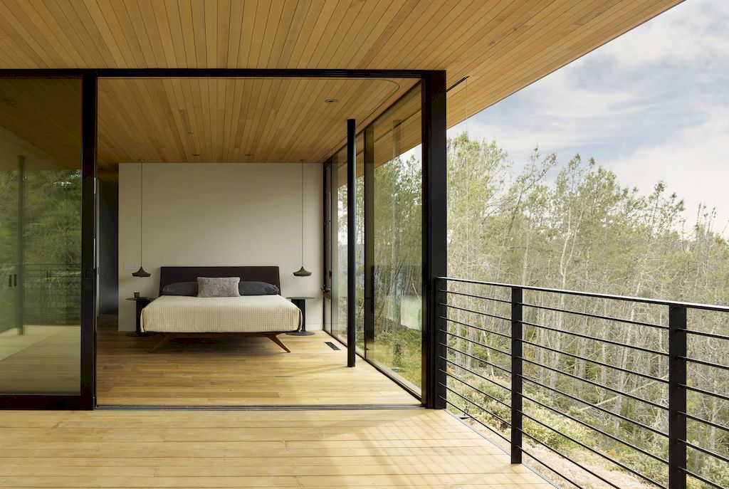 Glen Ellen Aerie house for views of Sonoma valley by Aidlin Darling Design
