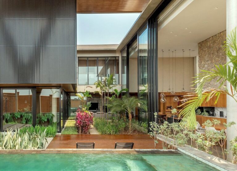 House Z, a unique and functional Home in Brazil by Estúdio LF Arquitetura