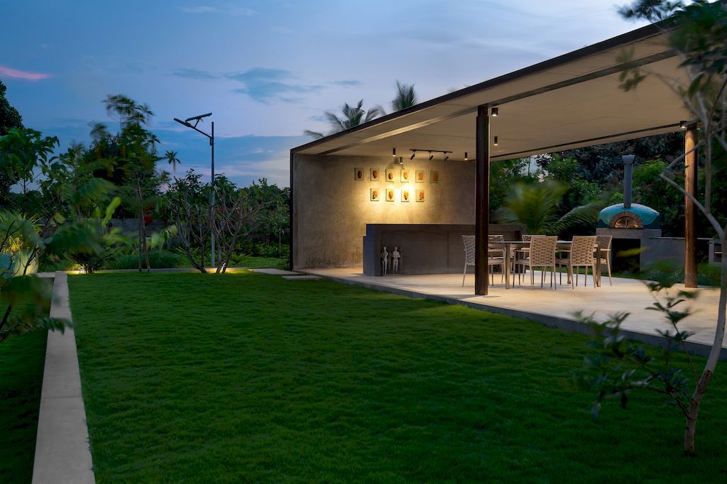 Janapriya Residence with airy open Space in India by Keystone Architects