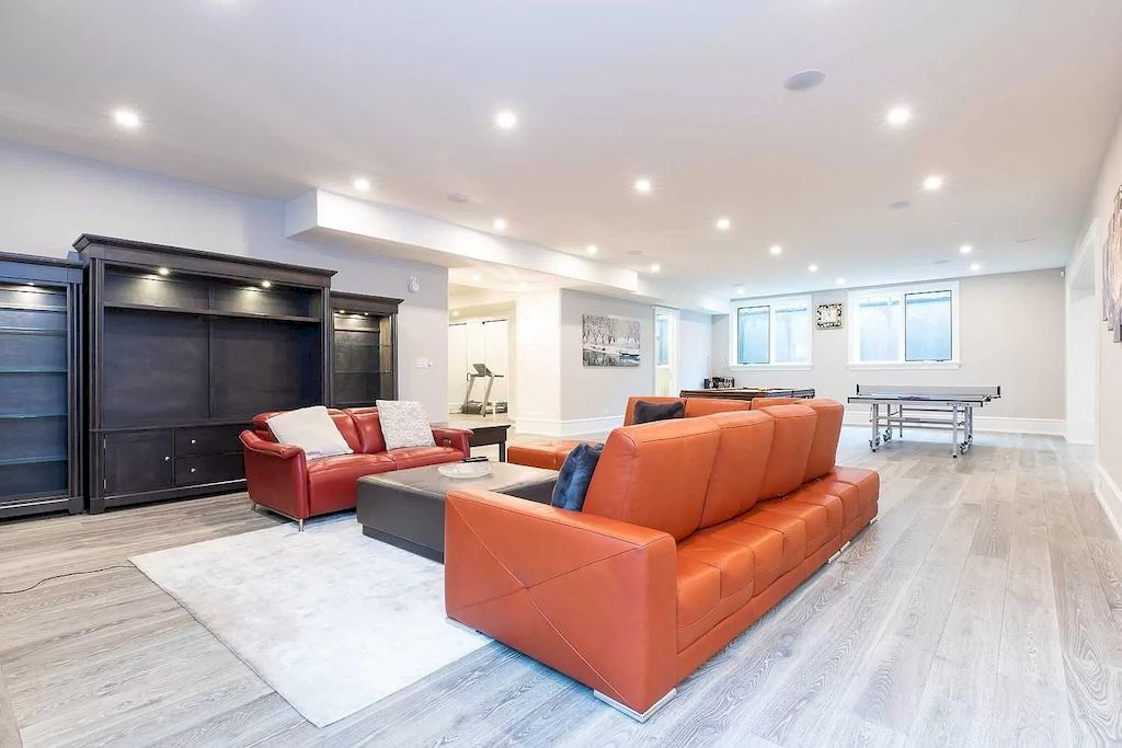 The Home in Ontario is spectacular one of kind home with Over 10,000 Sqft Of total living space now available for sale. This home located at 1492 Indian Grv, Mississauga, ON L5H 2S6, Canada