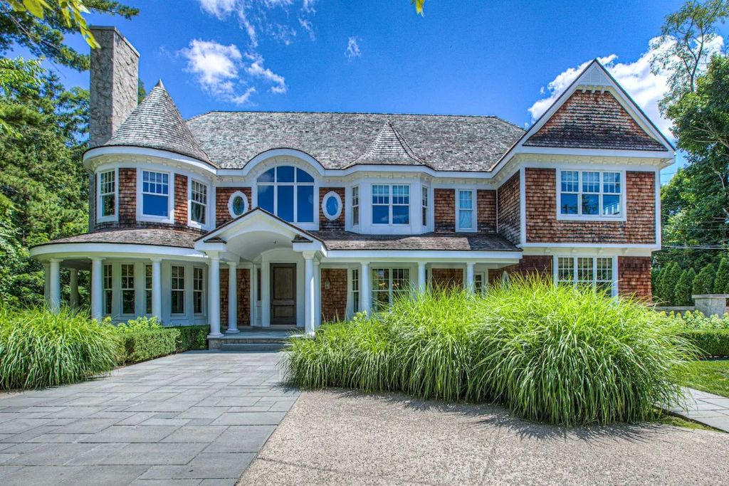 The Home in Michigan is a luxurious home with panoramic views of renowned Quarton Lake now available for sale. This home located at 220 Lake Park Dr, Birmingham, Michigan; offering 05 bedrooms and 07 bathrooms with 13,012 square feet of living spaces.