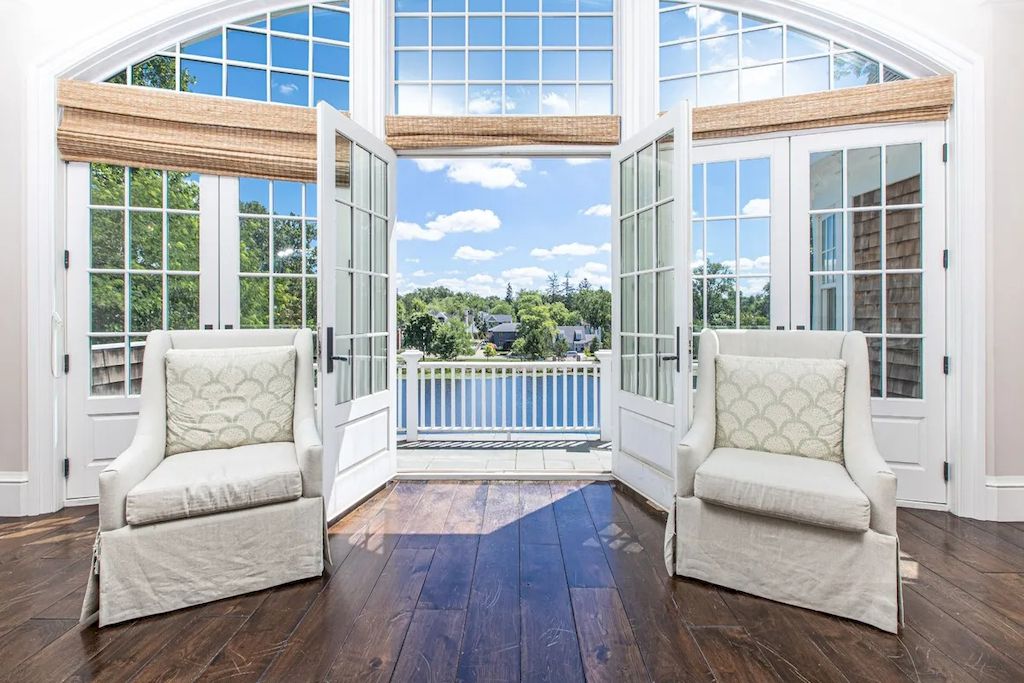 The Home in Michigan is a luxurious home with panoramic views of renowned Quarton Lake now available for sale. This home located at 220 Lake Park Dr, Birmingham, Michigan; offering 05 bedrooms and 07 bathrooms with 13,012 square feet of living spaces.